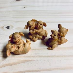 Pig figurines